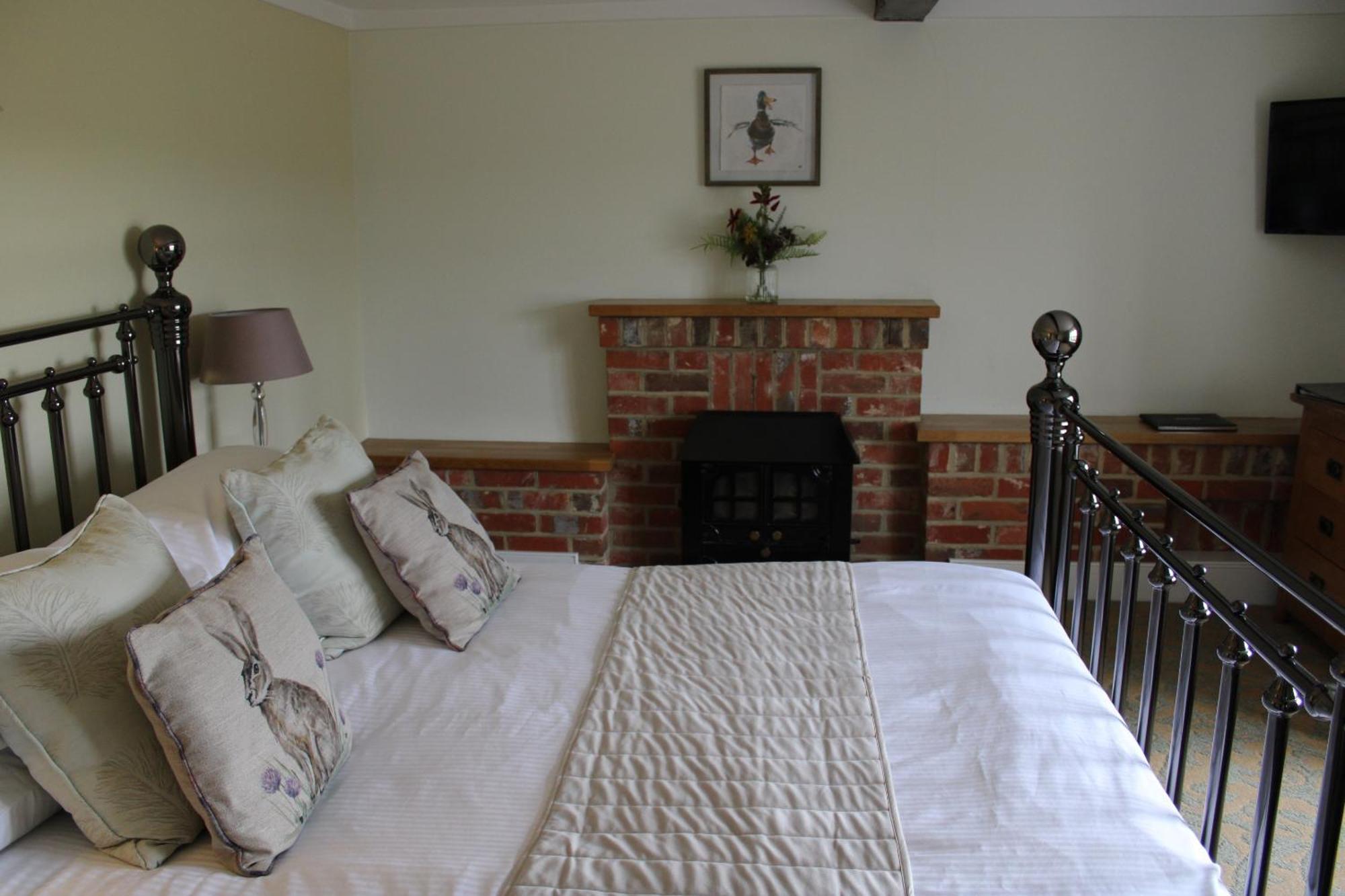 The Chequers Inn Rookley Extérieur photo